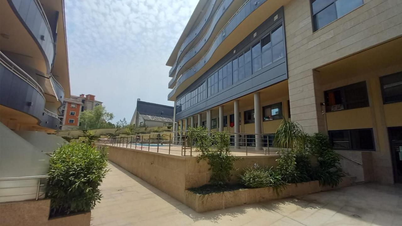 Apartamento En Urbanizacion Con Piscina En Playa De Silgar Санксенсо Екстериор снимка